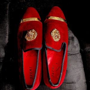 Jitai formal red and gold loafers. Size 12.